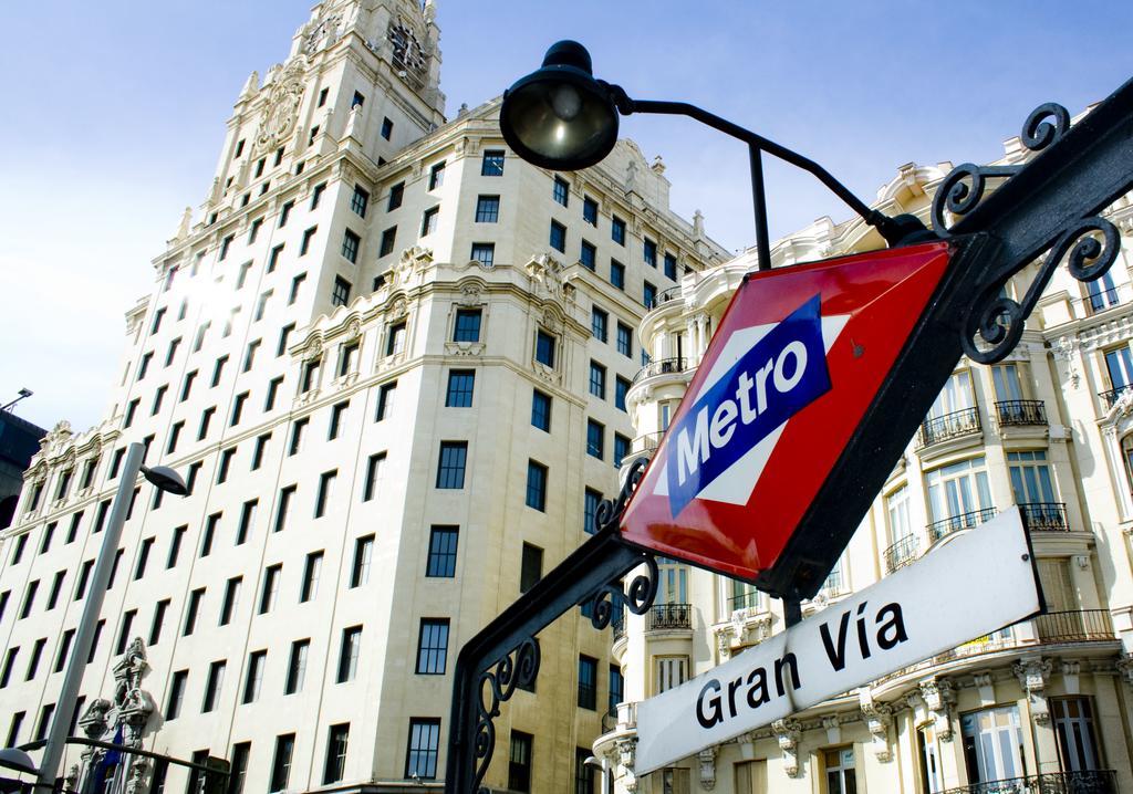 Hostal Aliste Madrid Exterior photo